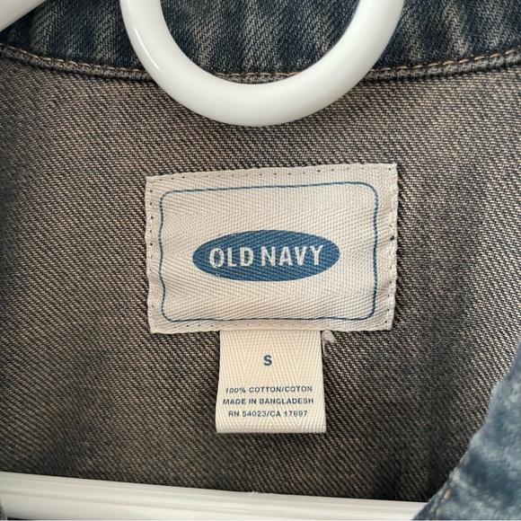 Old navy denim jacket (size small) - Picture 2 of 3